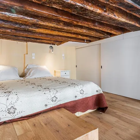 Center Loft