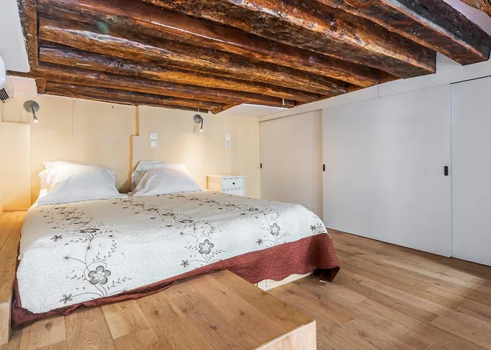 Center Loft